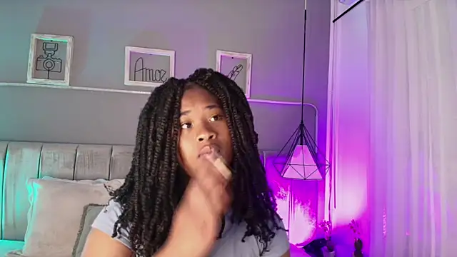 Anneth  M online show from 03/22/25, 07:53