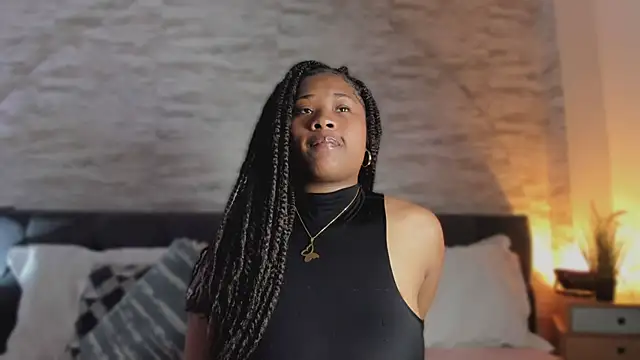 Snapshot of Anneth__M chatting on 02/11/26, 07:36 Anneth M online show from 02/11/26, 07:36