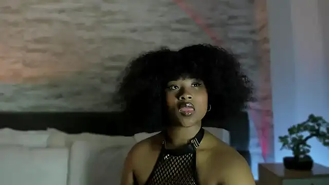 Anneth  M online show from 10/25/25, 07:36