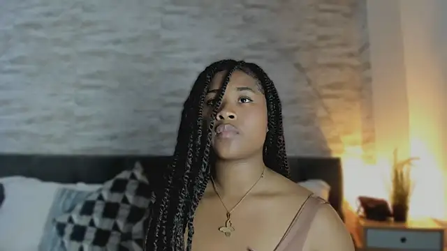 Snapshot of Anneth__M chatting on 02/24/26, 07:37 Anneth M online show from 02/24/26, 07:37