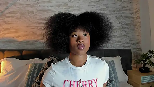 Anneth  M online show from 12/03/25, 07:35