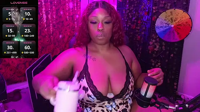 cheriserozequeen online show from 11/21/25, 12:20