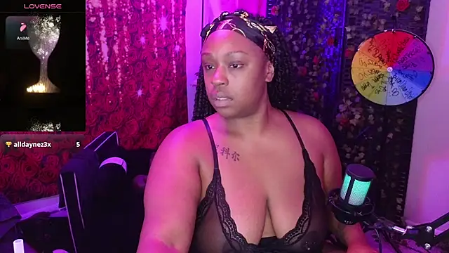 cheriserozequeen online show from 11/13/25, 10:35