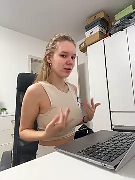 Ketitull online show from 03/30/26, 05:31