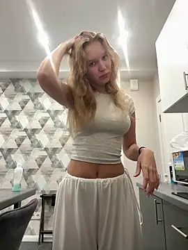 Ketitull online show from 09/29/25, 05:58