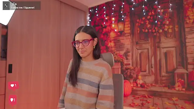 Snapshot of DanyNova_Co chatting on 10/14/25, 09:15 DanyNova Co online show from 10/14/25, 09:15