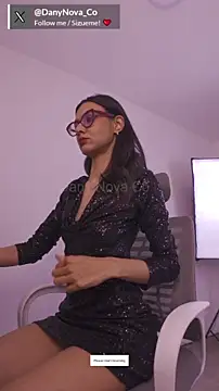 Snapshot of DanyNova_Co chatting on 03/13/25, 07:50 DanyNova Co online show from 03/13/25, 07:50