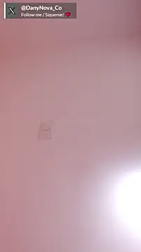 Snapshot of DanyNova_Co chatting on 03/10/25, 10:45 DanyNova Co online show from 03/10/25, 10:45