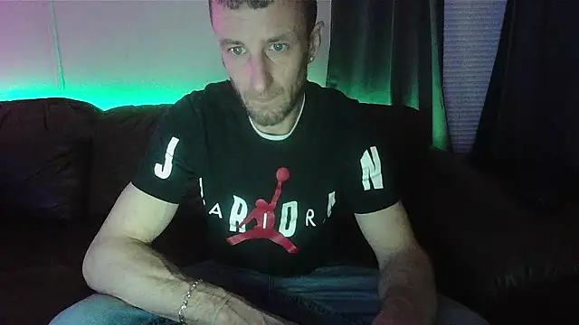 HungStud4You online show from 02/23/25, 05:45