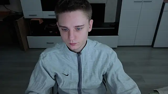 angryzan online show from 11/18/25, 05:44