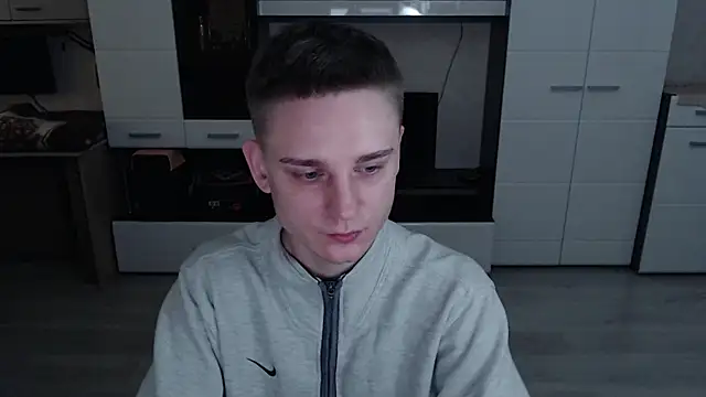 angryzan online show from 10/29/25, 06:12