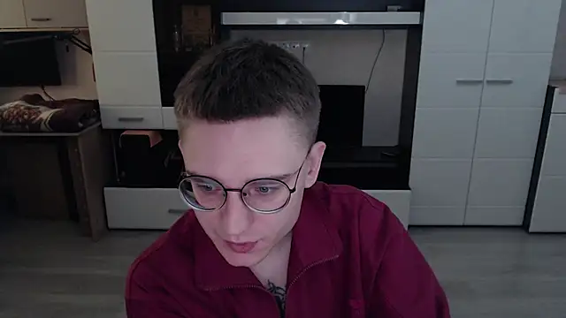 angryzan online show from 10/13/25, 05:20