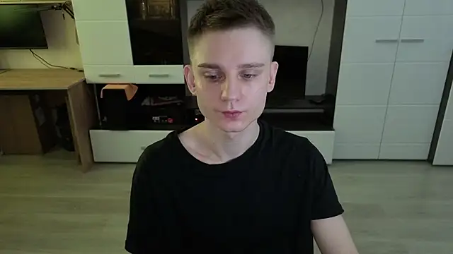 angryzan online show from 04/15/26, 05:46