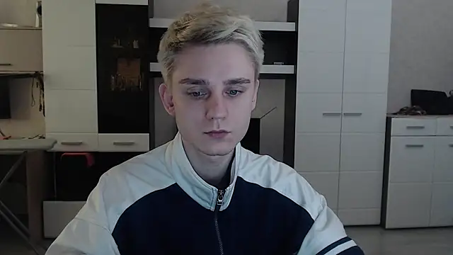 angryzan online show from 03/18/25, 07:22