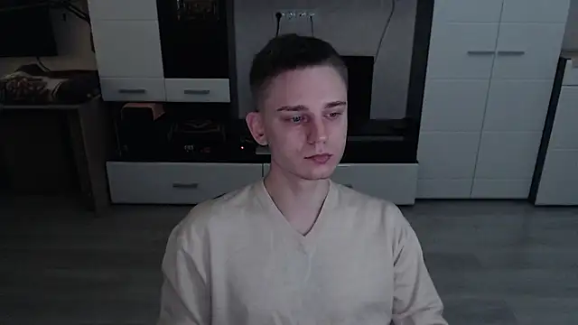 angryzan online show from 10/30/25, 04:33