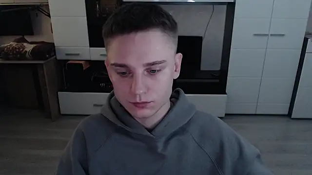 angryzan online show from 10/09/25, 04:46