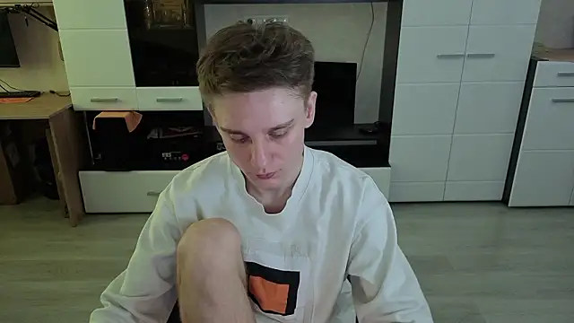 angryzan online show from 03/16/26, 06:17