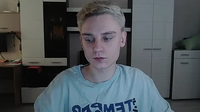 angryzan online show from 02/28/25, 07:37