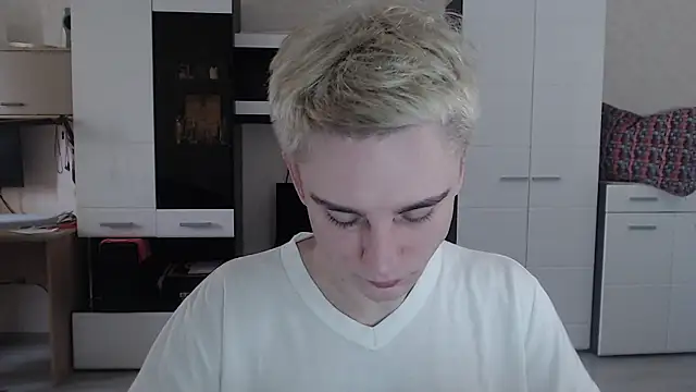 angryzan online show from 03/13/25, 05:33