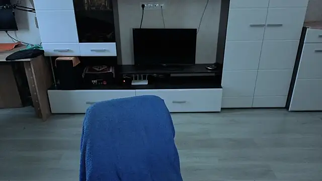 angryzan online show from 11/10/25, 07:13