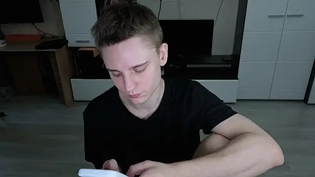 angryzan online show from 12/02/25, 08:05