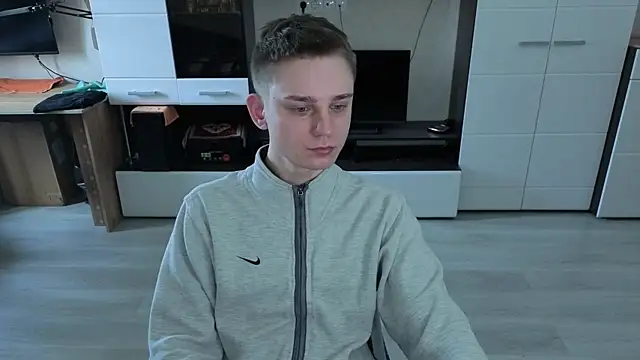 angryzan online show from 11/12/25, 06:17