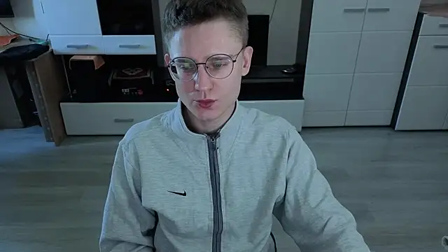 angryzan online show from 11/20/25, 05:52