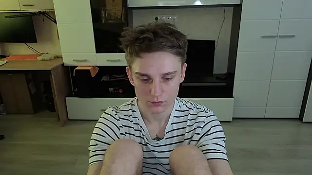 angryzan online show from 03/27/26, 07:50