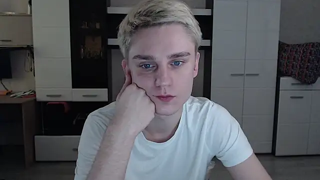 angryzan online show from 03/21/25, 07:00