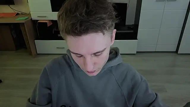 angryzan online show from 02/10/26, 07:51