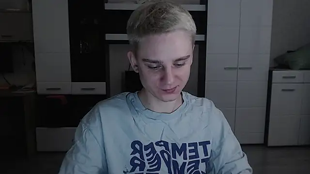 angryzan online show from 02/28/25, 04:32