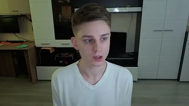 angryzan online show from 02/25/26, 06:46