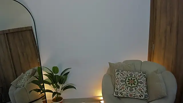 Snapshot of SofiMeza chatting on 02/05/26, 04:36 SofiMeza online show from 02/05/26, 04:36