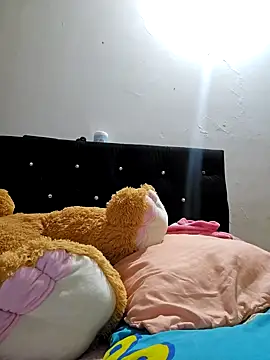 Snapshot of Sofia_Queen17 chatting on 02/07/25, 10:40 Sofia Queen17 online show from 02/07/25, 10:40