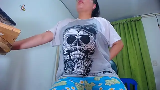 hairy pussywet online show from 06/08/26, 08:04