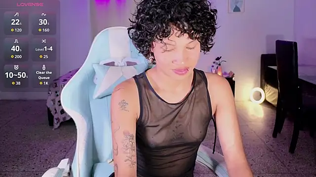 Peggy Funn online show from 10/05/25, 11:17