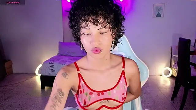 Peggy Funn online show from 09/20/25, 10:37