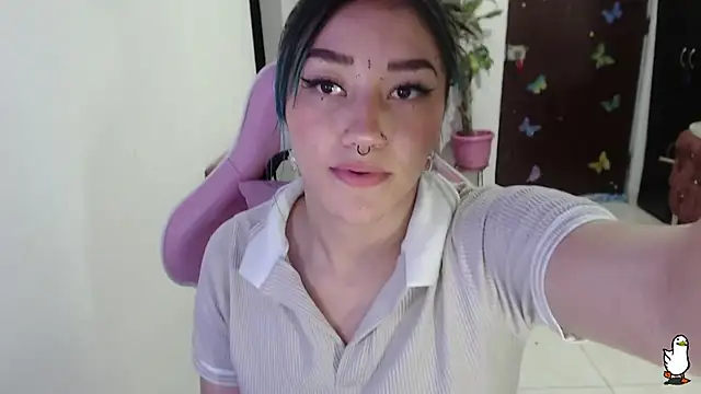 littleangel1 m online show from 11/13/25, 08:35