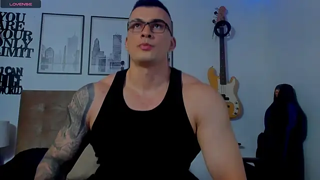 Snapshot of seancarreraa chatting on 12/05/25, 02:32 seancarreraa online show from 12/05/25, 02:32