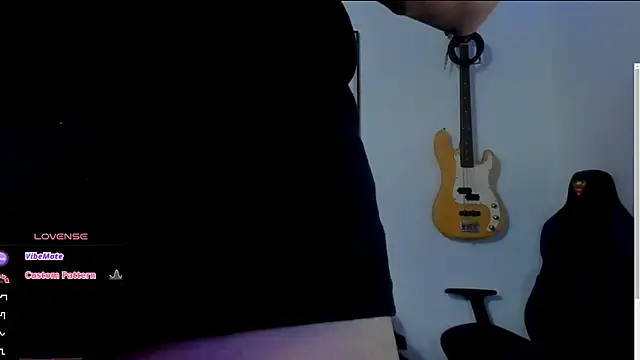 Snapshot of seancarreraa chatting on 12/16/25, 04:28 seancarreraa online show from 12/16/25, 04:28