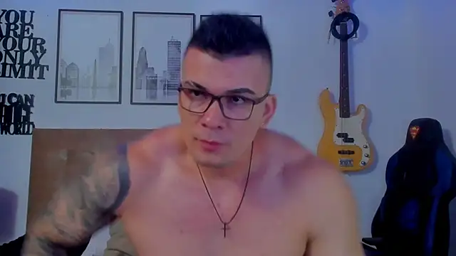 Snapshot of seancarreraa chatting on 11/08/25, 10:35 seancarreraa online show from 11/08/25, 10:35