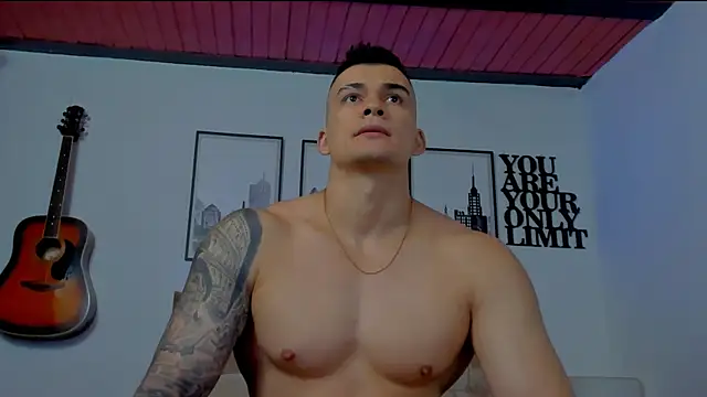 Snapshot of seancarreraa chatting on 01/18/25, 04:10 seancarreraa online show from 01/18/25, 04:10