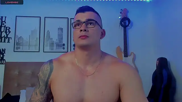 Snapshot of seancarreraa chatting on 10/07/25, 03:18 seancarreraa online show from 10/07/25, 03:18