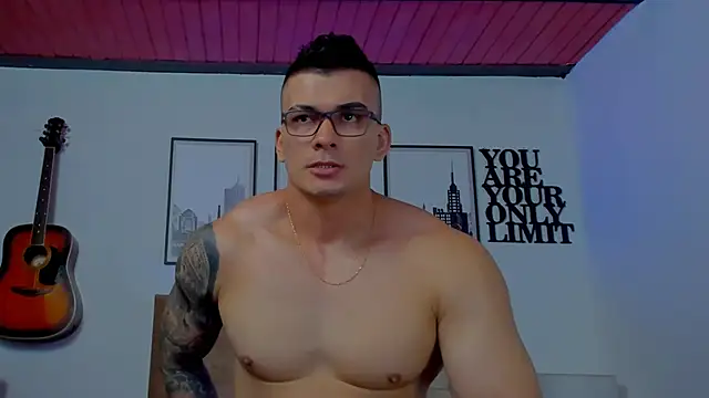 Snapshot of seancarreraa chatting on 12/28/24, 04:30 seancarreraa online show from 12/28/24, 04:30