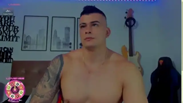 Snapshot of seancarreraa chatting on 10/27/25, 04:52 seancarreraa online show from 10/27/25, 04:52