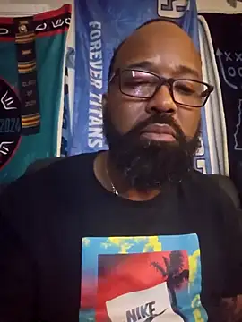 GallowayGooch1085 online show from 02/15/26, 04:57