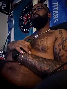 GallowayGooch1085 online show from 04/21/26, 09:05