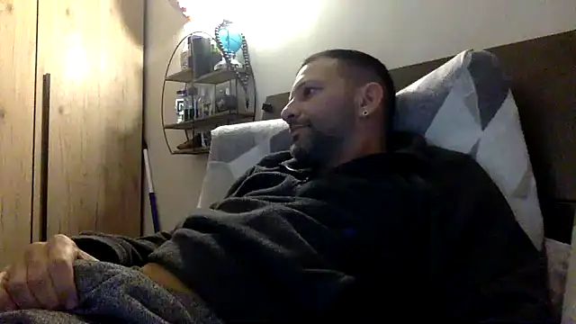 goroasroma90 online show from 11/28/25, 04:29