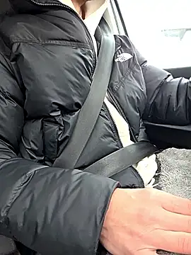 Zeefy online show from 12/04/25, 08:35