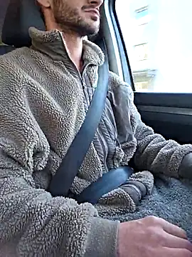 Zeefy online show from 03/07/26, 07:15